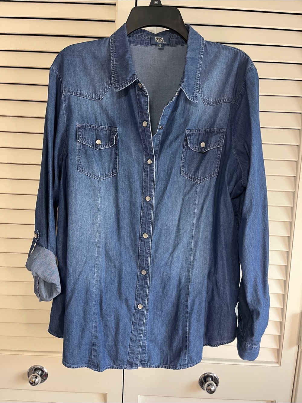 Reba Women's Denim Faux Pearl Snap “Button-Down” Shirt Size XL